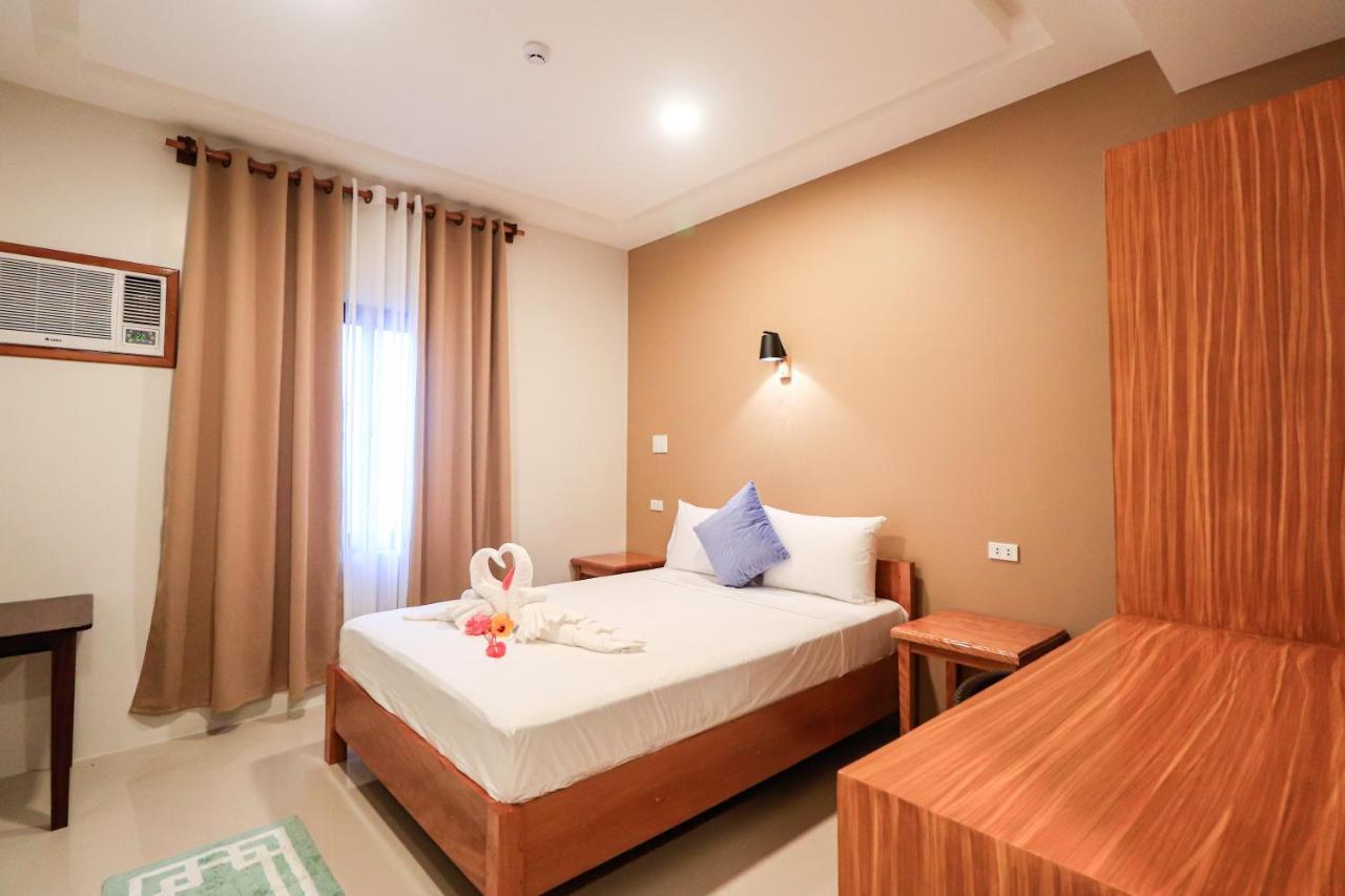 Josefina'S Tourist Inn باسانغا المظهر الخارجي الصورة