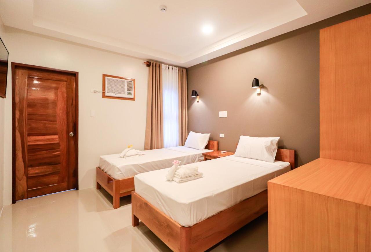 Josefina'S Tourist Inn باسانغا المظهر الخارجي الصورة