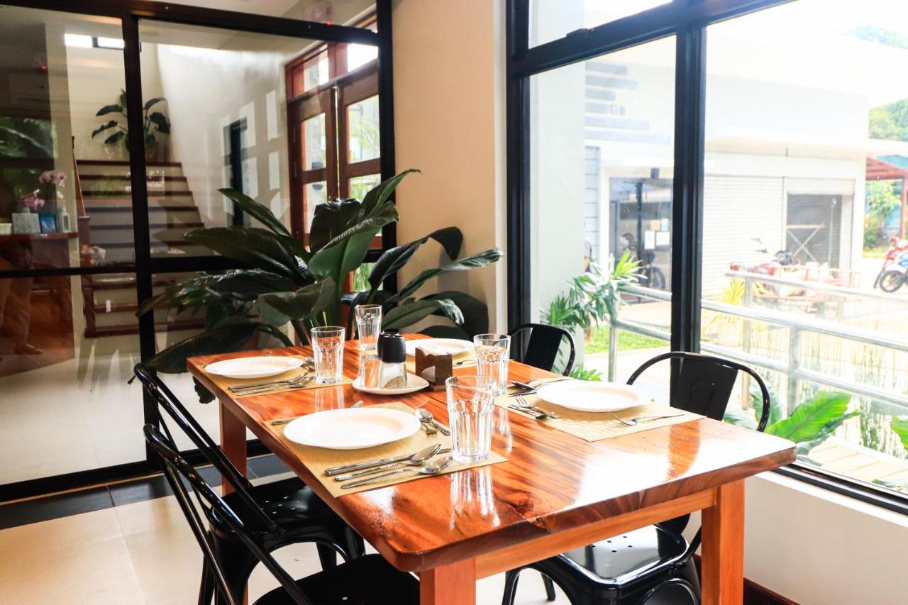 Josefina'S Tourist Inn باسانغا المظهر الخارجي الصورة