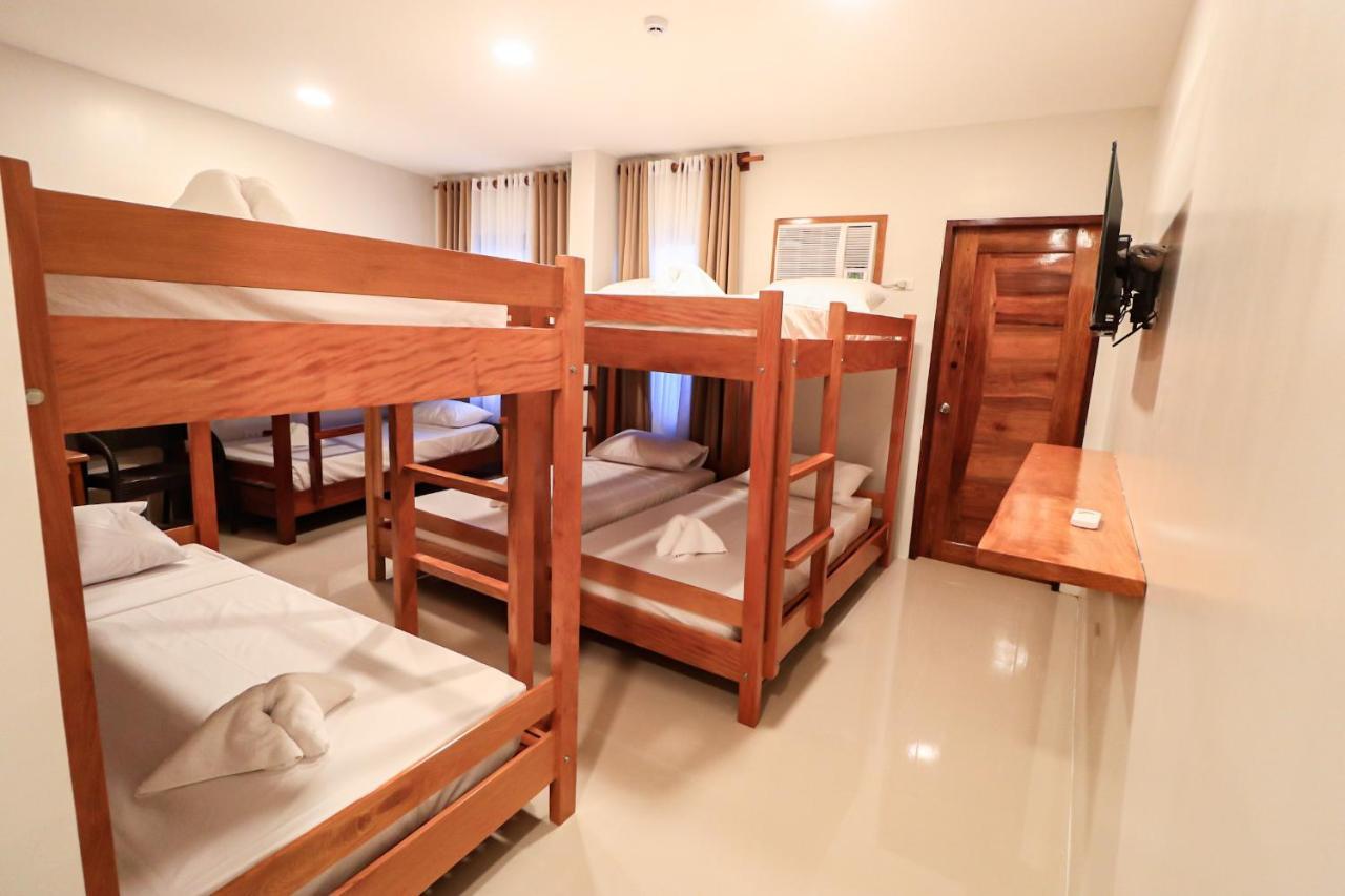 Josefina'S Tourist Inn باسانغا المظهر الخارجي الصورة