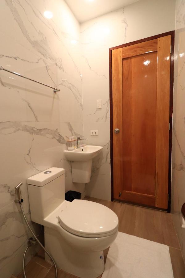 Josefina'S Tourist Inn باسانغا المظهر الخارجي الصورة