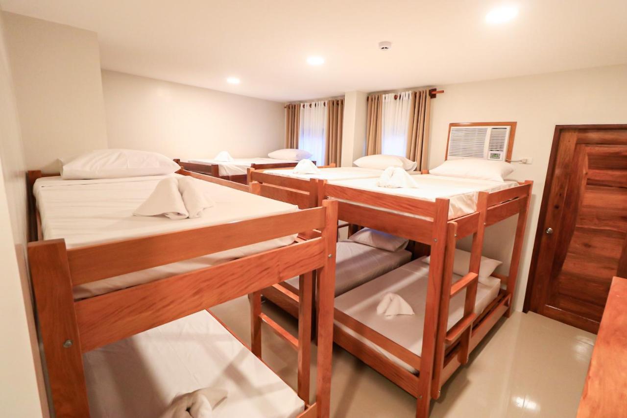 Josefina'S Tourist Inn باسانغا المظهر الخارجي الصورة